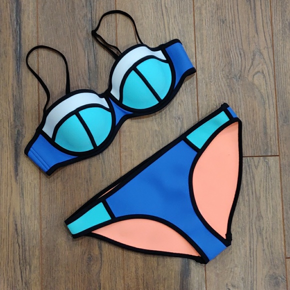 triangl color block bikini